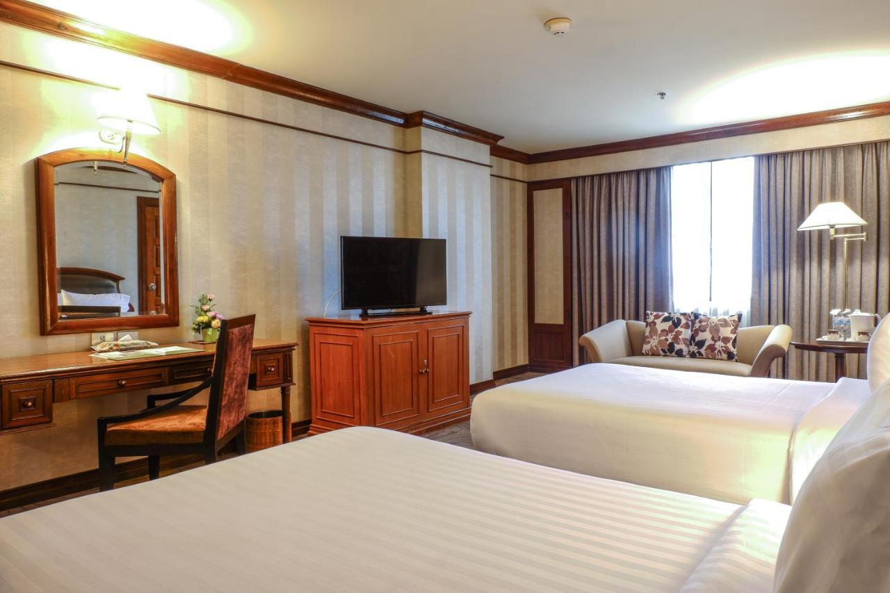 The Twin Lotus Hotel Nakhon Si Thammarat Exterior foto