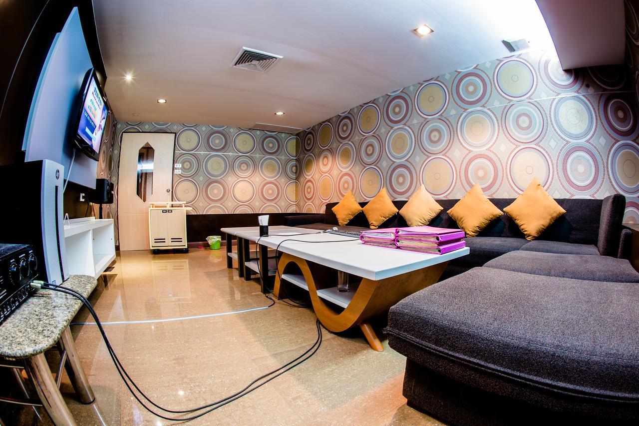 The Twin Lotus Hotel Nakhon Si Thammarat Exterior foto